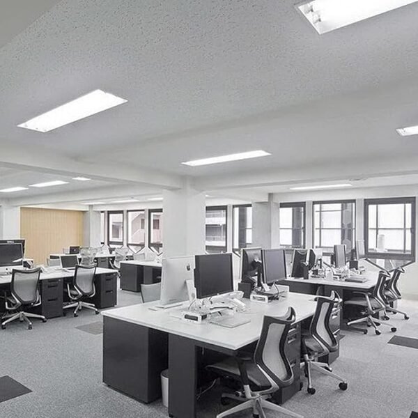 LUXRITE F32T8/841 T8 Fluorescent Tube Light Bulb, 32W, 48 Inch, 4100K Cool White, 2800 Lumens, G13 Bi-Pin Base, (T8 Only, Not Compatible with T12 or LED Fixtures) - LR20732, 4-Pack - Image 3